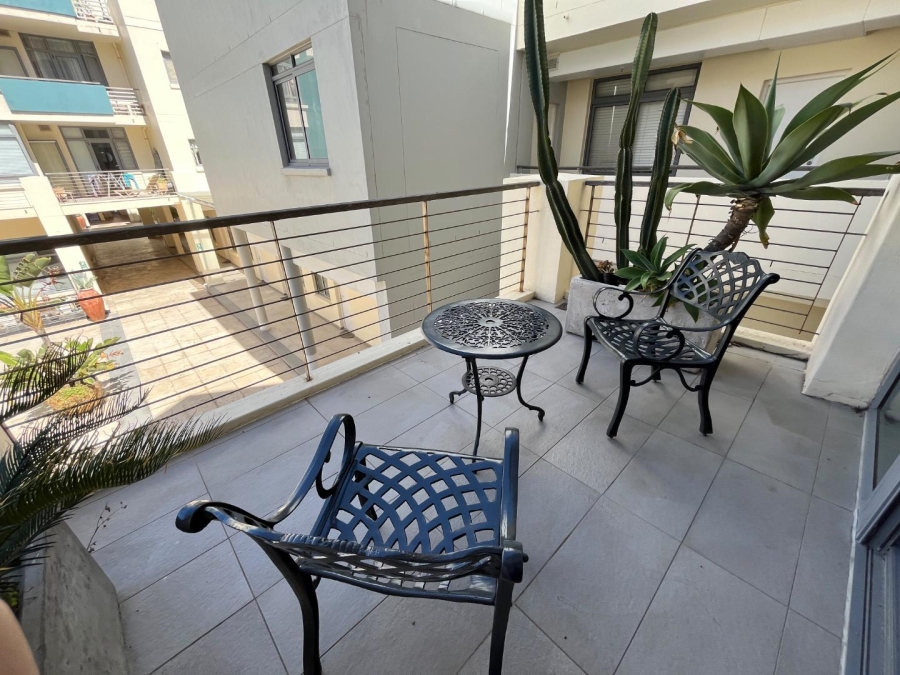 To Let 1 Bedroom Property for Rent in Muizenberg Western Cape